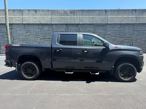 Used 2022 Chevrolet Silverado 1500 LT Trail Boss AWD/4WD image 6