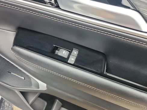 Used 2024 Jeep Wagoneer Series II image 55