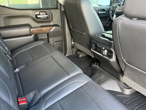 Used 2019 GMC Sierra 1500 Denali w/ Denali Ultimate Package AWD/4WD image 42