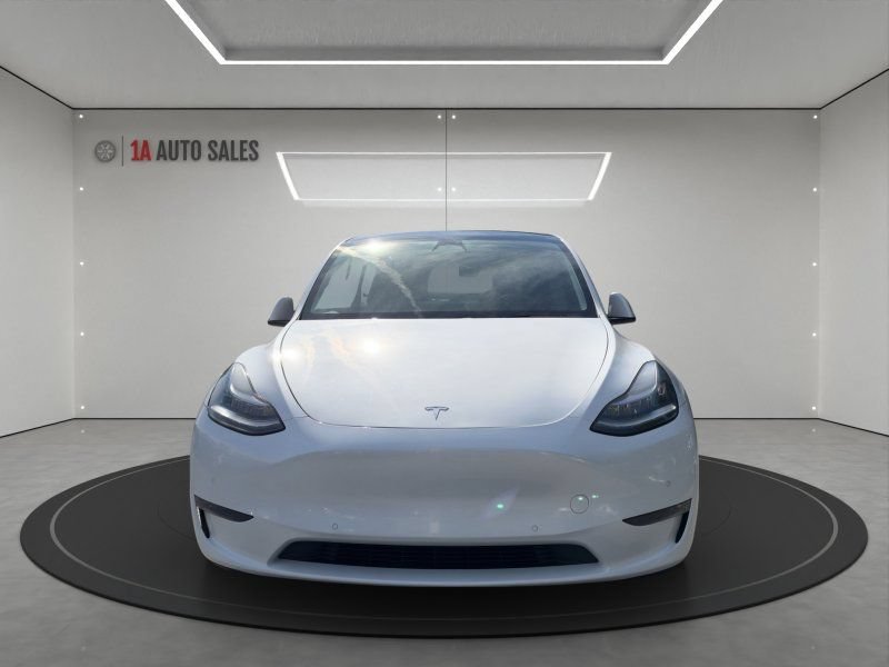 Used 2021 Tesla Model Y Long Range AWD/4WD image 8