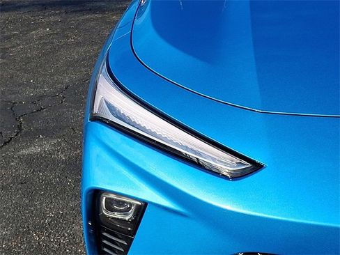 Used 2025 Buick Envista Sport Touring w/ Convenience I Package image 9