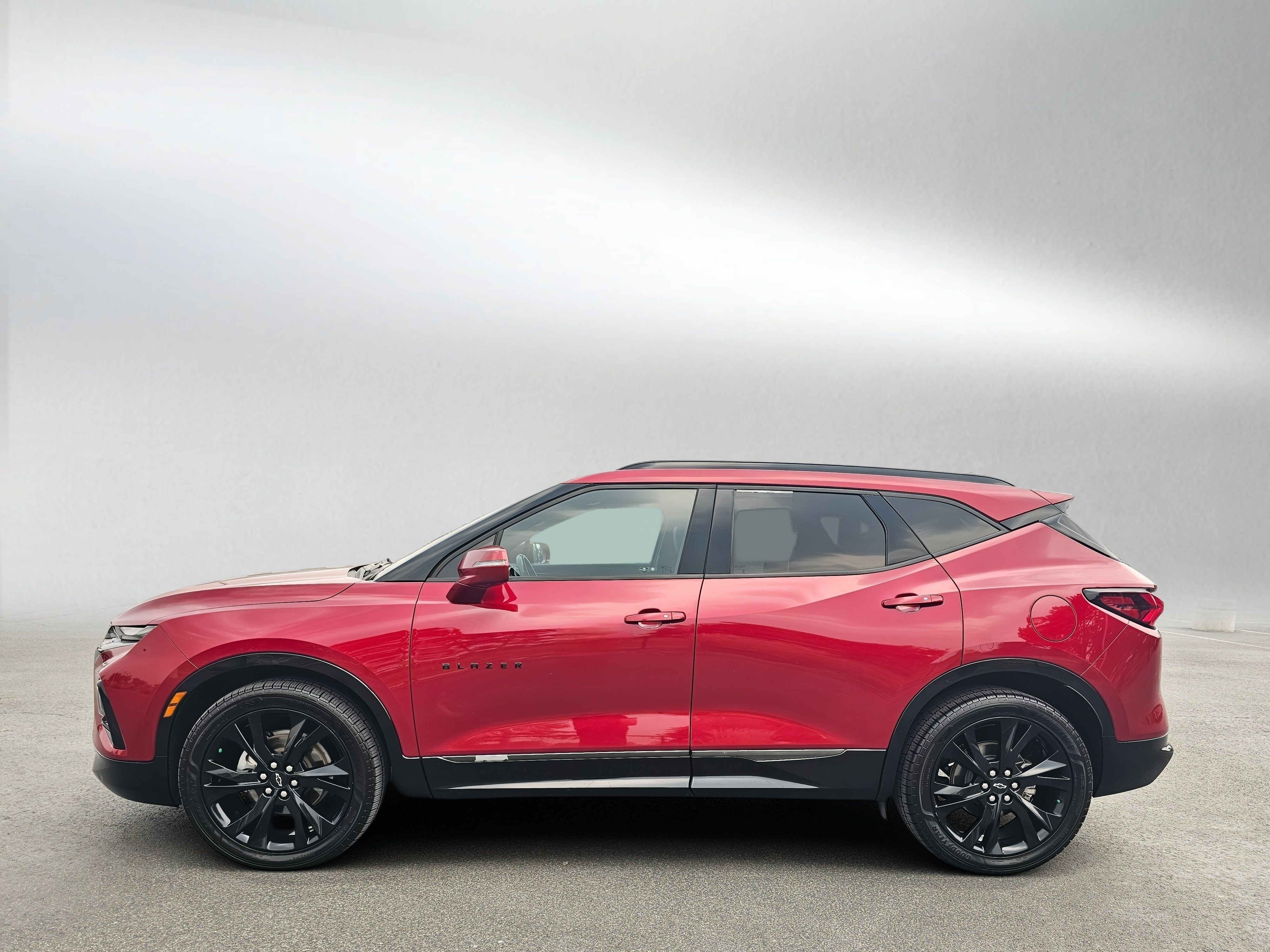 Used 2019 Chevrolet Blazer RS AWD/4WD image 2