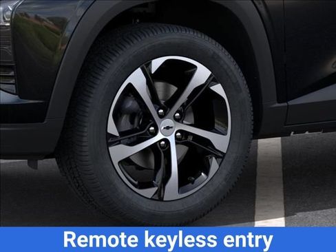 New 2026 Chevrolet Trax RS w/ Sunroof Package FWD image 11
