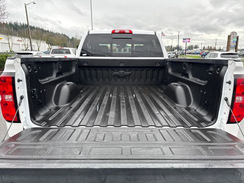 Used 2019 Chevrolet Silverado 2500 High Country w/ Duramax Plus Package AWD/4WD image 35