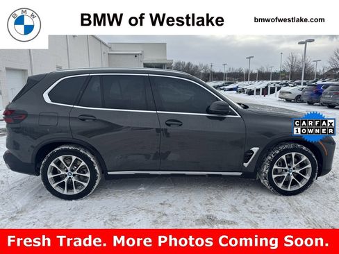 Certified 2024 BMW X5 xDrive50e w/ Premium Package image 4