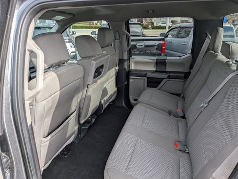 Used 2018 Ford F150 XLT image 12