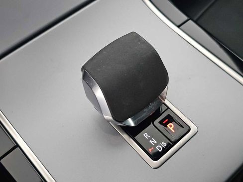 Used 2024 Land Rover Range Rover Evoque S image 30