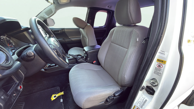 Used 2016 Toyota Tacoma SR RWD image 11
