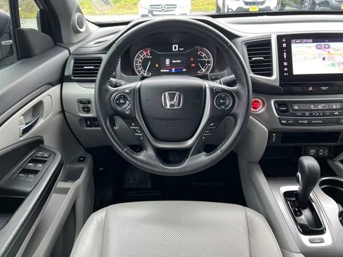 Used 2019 Honda Ridgeline RTL-T image 18