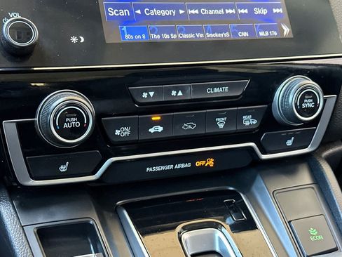 Used 2019 Honda CR-V EX image 19