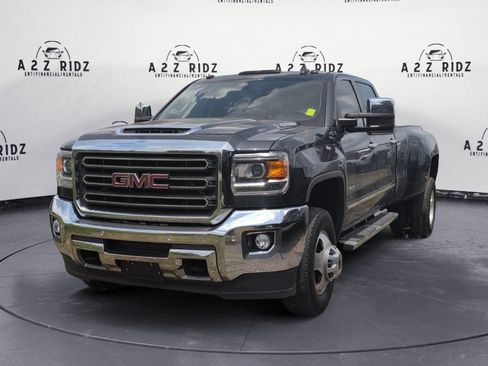 Used 2019 GMC Sierra 3500 SLT w/ Duramax Plus Package AWD/4WD image 3