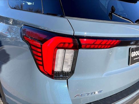 New 2026 Ford Explorer Active w/ Active Comfort Package image 14