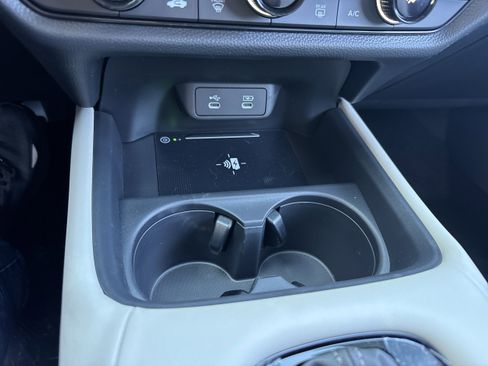 New 2026 Honda HR-V LX image 16