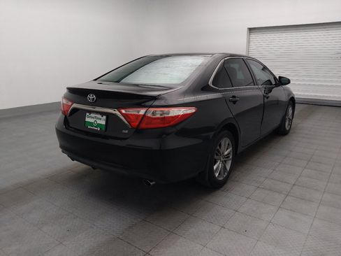 Used 2017 Toyota Camry SE FWD image 9