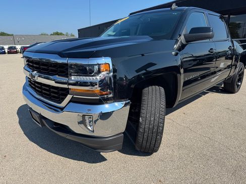 Used 2018 Chevrolet Silverado 1500 LT w/ All Star Edition AWD/4WD image 4