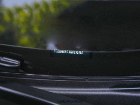 Used 2022 Bentley Flying Spur V8 image 49