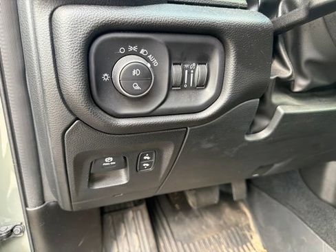 Used 2025 RAM 1500 Big Horn RWD image 20