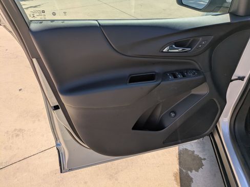 Certified 2022 Chevrolet Equinox LT image 11