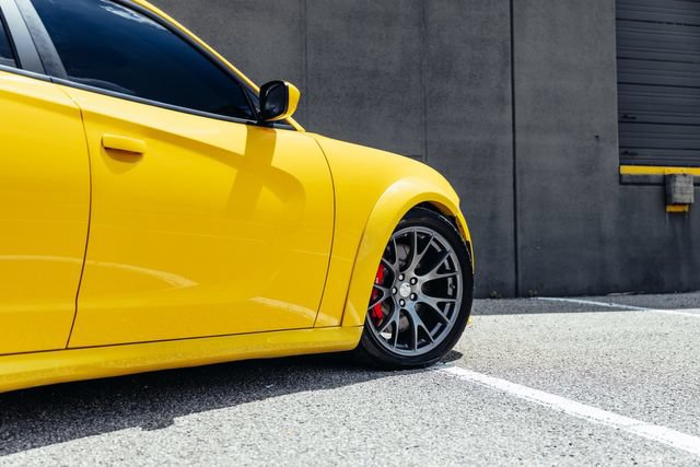 Used 2018 Dodge Charger SRT w/ Technology Group RWD image 29