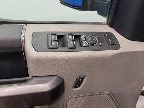 Certified 2021 Ford F350 XLT w/ XLT Value Package image 12