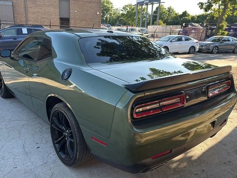 Used 2018 Dodge Challenger SXT w/ Blacktop Package RWD image 7