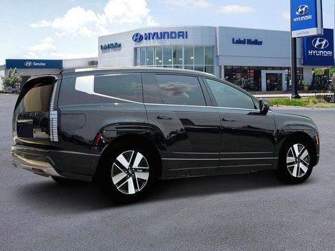 New 2026 Hyundai Ioniq 9 SEL image 8