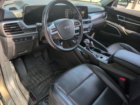 Used 2023 Kia Telluride S w/ S Sunroof Package AWD/4WD image 10