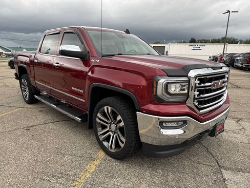 Used 2018 GMC Sierra 1500 SLT AWD/4WD image 32