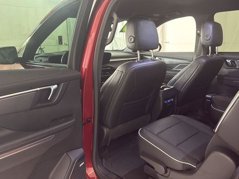 Used 2025 Buick Enclave Sport Touring w/ Trailering Package, 5000 lbs. FWD image 9