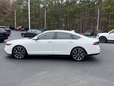 Certified 2024 Honda Accord Touring image 7