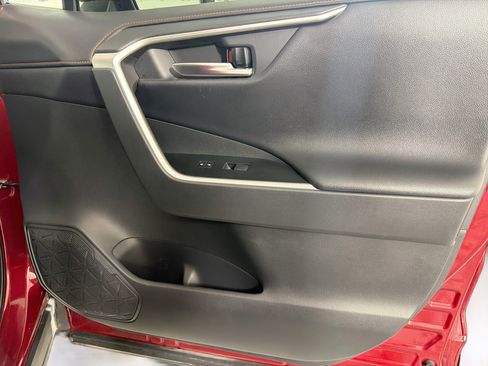 Used 2019 Toyota RAV4 Adventure AWD/4WD image 33