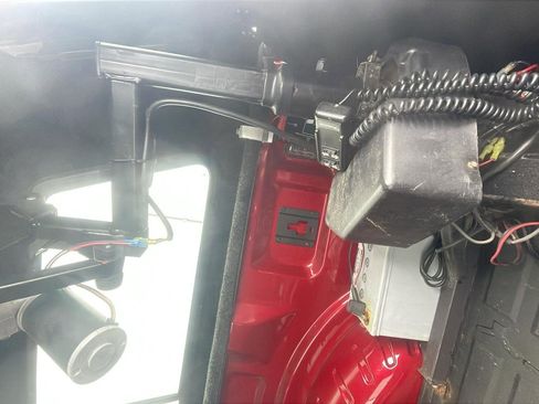 Used 2022 Ford F350 Lariat w/ Lariat Value Package image 28