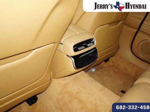 Used 2025 Genesis G80 2.5T image 21