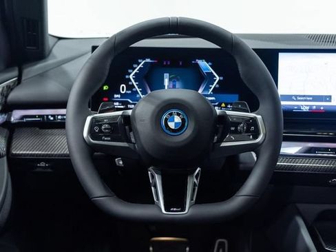 New 2027 BMW 550e xDrive w/ Executive Package AWD/4WD image 17