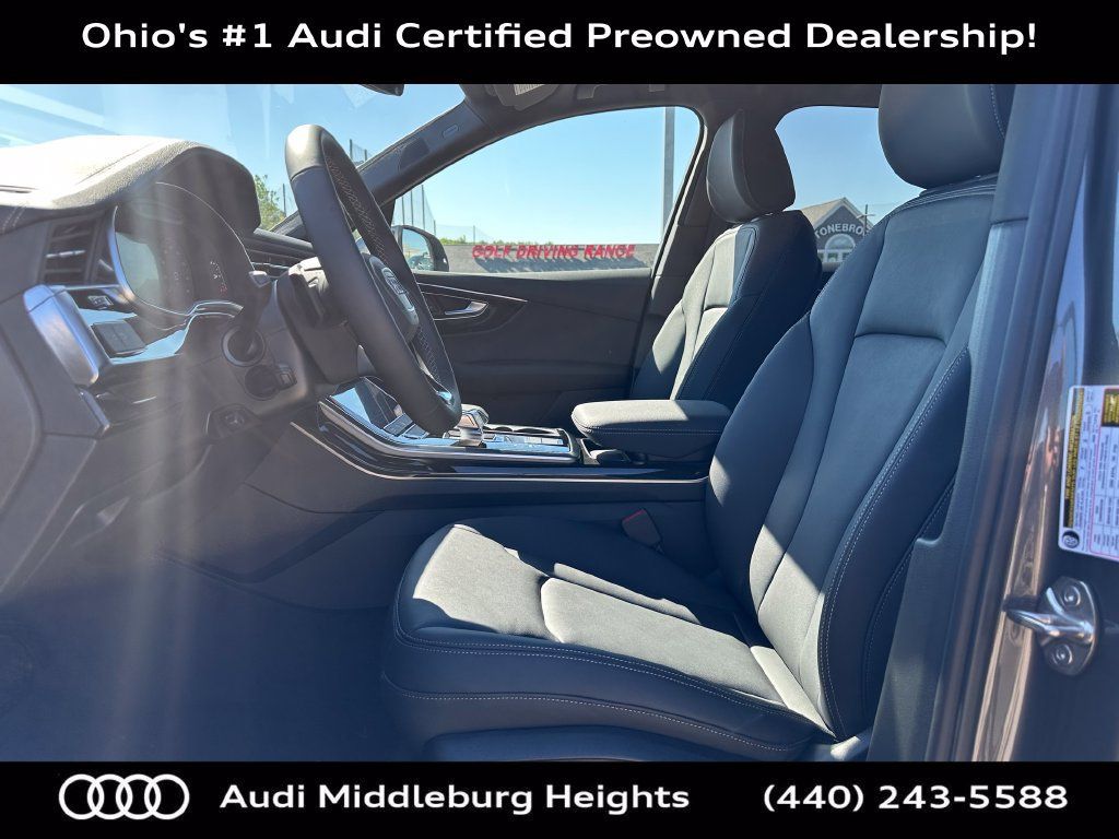 Used 2026 Audi Q7 2.0T Premium w/ Convenience Plus Package AWD/4WD image 13
