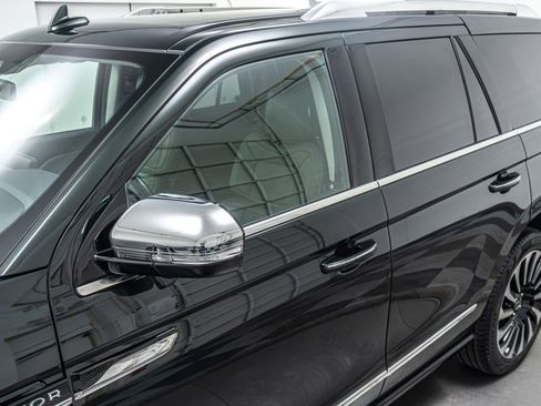 Used 2022 Lincoln Navigator Black Label image 41