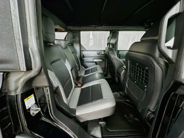 Used 2022 Ford Bronco Black Diamond AWD/4WD image 32