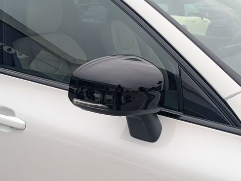 New 2026 Volvo XC60 B5 Plus w/ Protection Package Premier image 12