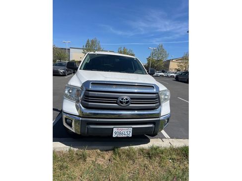 Used 2015 Toyota Tundra SR5 w/ TRD Off Road Package image 2