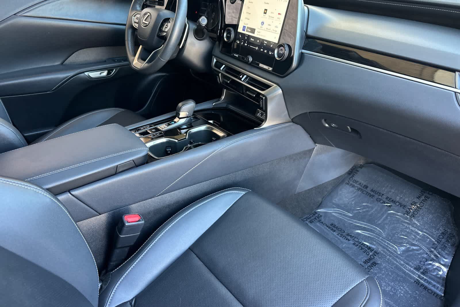 Used 2024 Lexus RX 350 AWD w/ Technology Package image 15