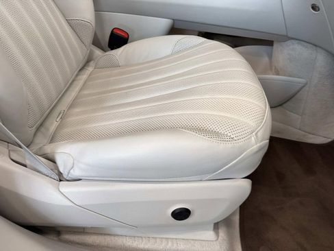 Used 2023 Mercedes-Benz EQS 450+ SUV image 12