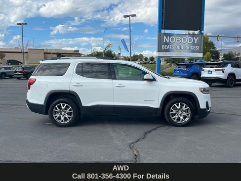 Used 2021 GMC Acadia SLT AWD/4WD image 5