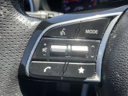 Used 2023 Kia Forte GT-Line w/ GT-Line Premium Package FWD image 27