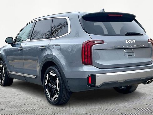 Used 2025 Kia Telluride S image 13