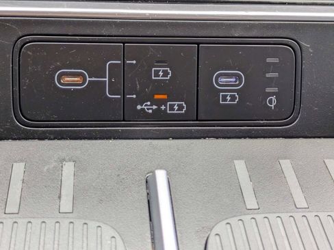 Used 2025 Hyundai Santa Fe XRT image 25