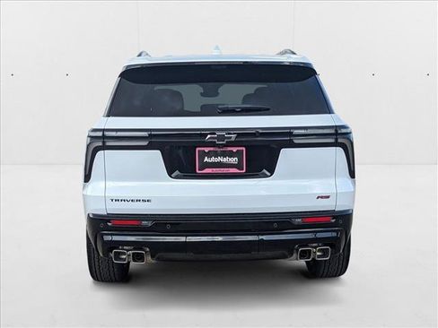 New 2026 Chevrolet Traverse RS w/ LPO, Floor Liner Package image 8