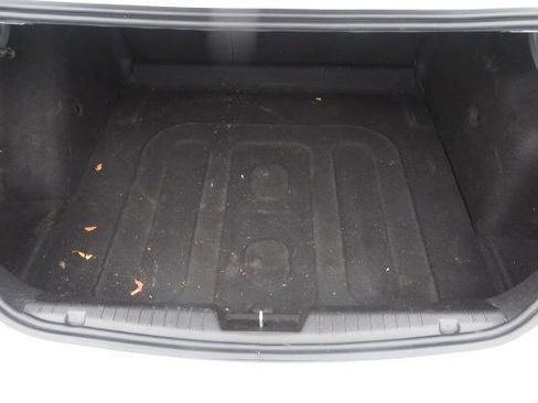 Used 2012 Chevrolet Cruze LS image 11