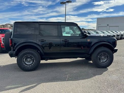 New 2025 Ford Bronco Badlands image 6