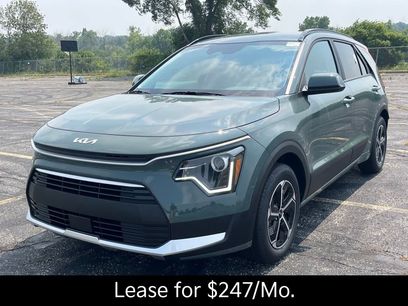 New 2025 Kia Niro EX