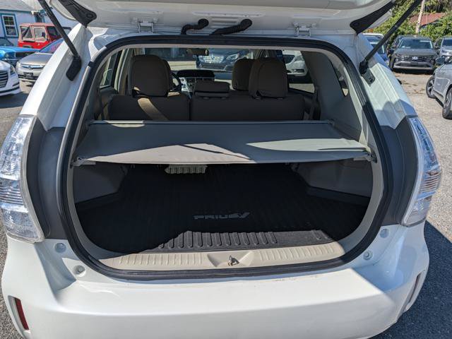 Used 2014 Toyota Prius V Three FWD image 23
